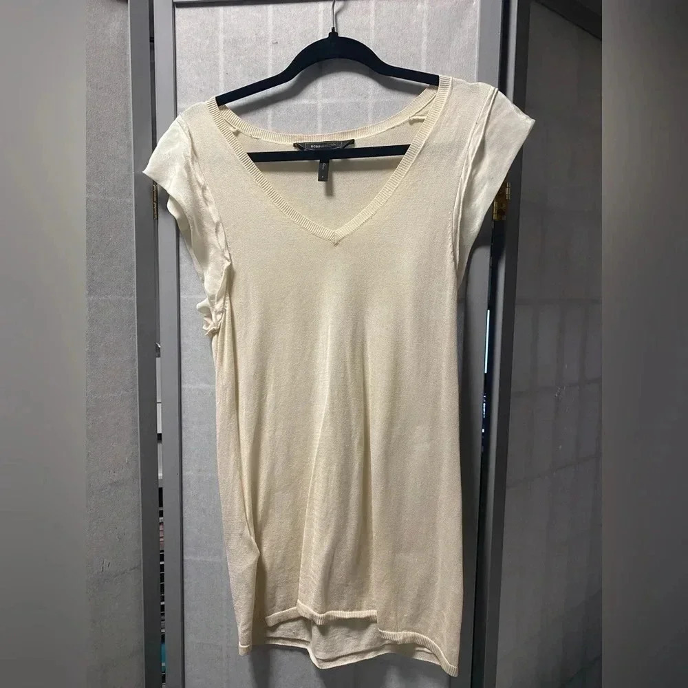 BCBG MAXAZRIA | Off-white coloured top - size small